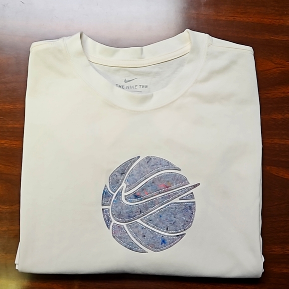 Nike Men’s Size Large Off White Move 2 Zero Basketball T-Shirt - Picture 1 of 4